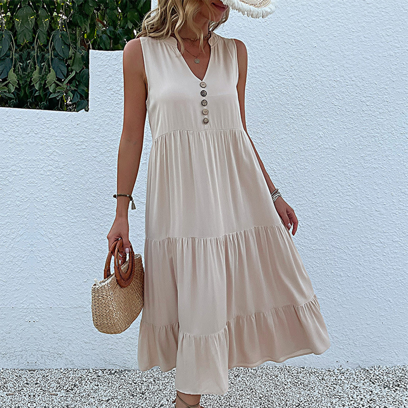 Beautifully Finished Dress in a Timeless Design