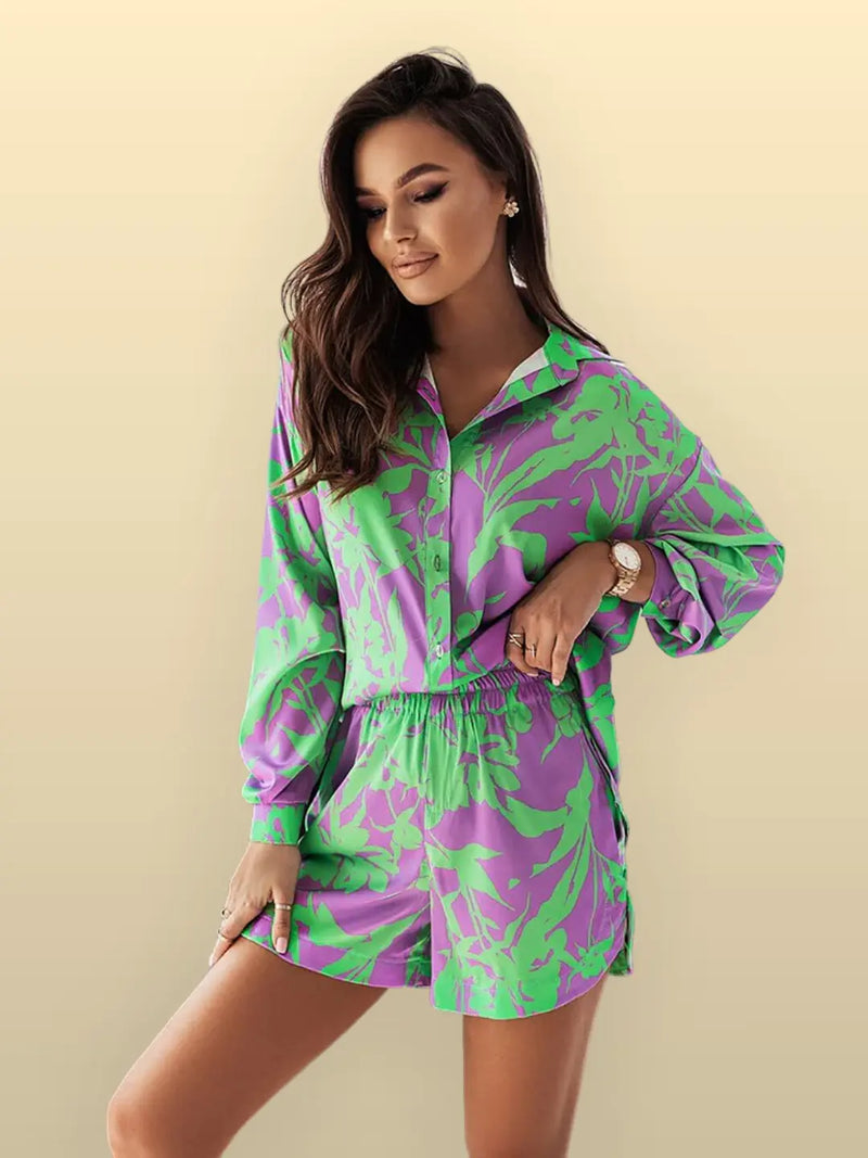 Effortlessly Elegant Garment with a Timeless Design