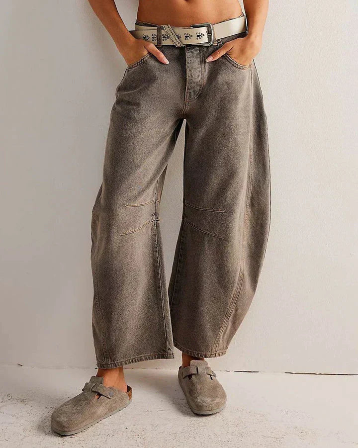 Well Tailored Garment with a Graceful Silhouette