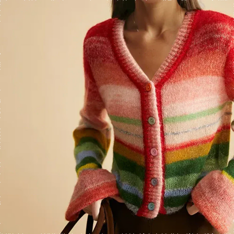 Beautifully Finished Cardigan in a Timeless Design