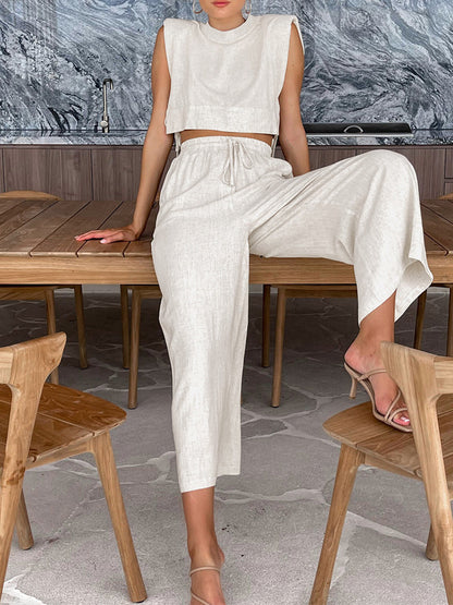 Well Tailored Garment with a Graceful Silhouette
