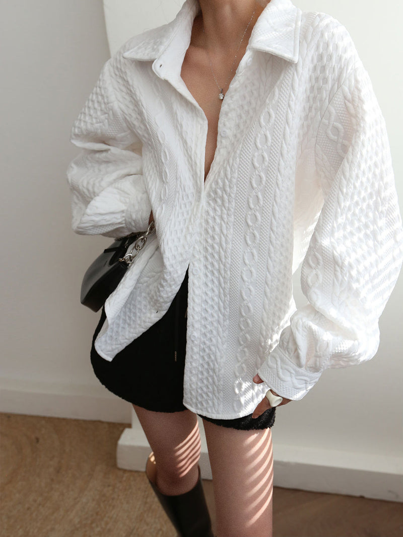 Sophisticated Blouse with a Clean Classic Look