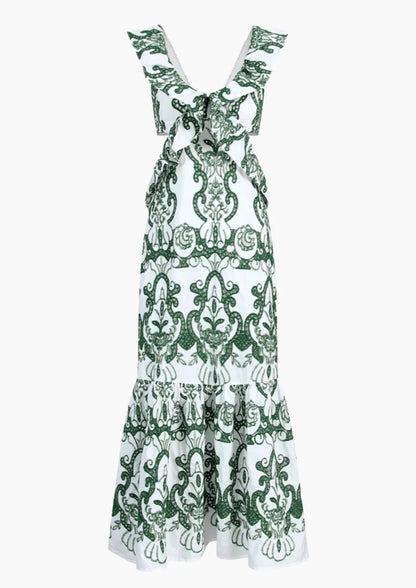 Beautifully Crafted Dress in a Classic Style