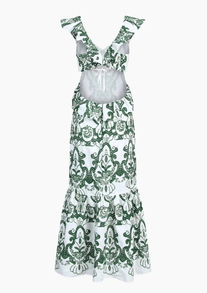 Beautifully Crafted Dress in a Classic Style