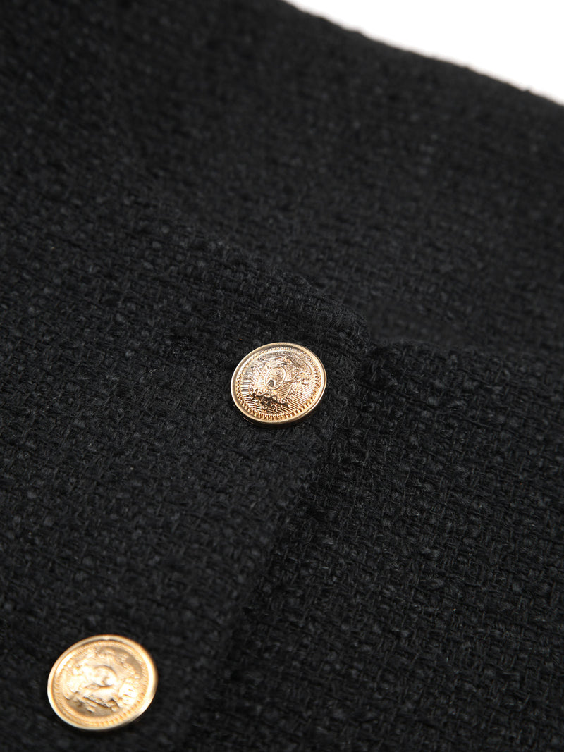 Beautifully Finished Garment in a Timeless Design