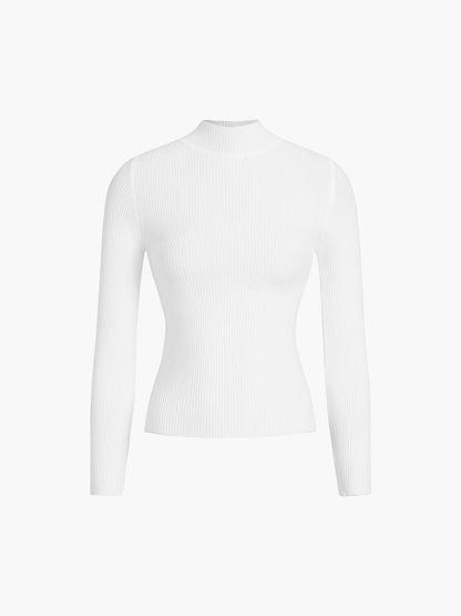 Well Tailored Sweater with a Graceful Silhouette