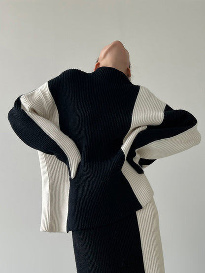 Sophisticated Blouse with a Clean Classic Look