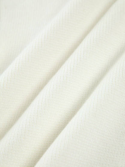 Well Tailored Cardigan with a Graceful Silhouette
