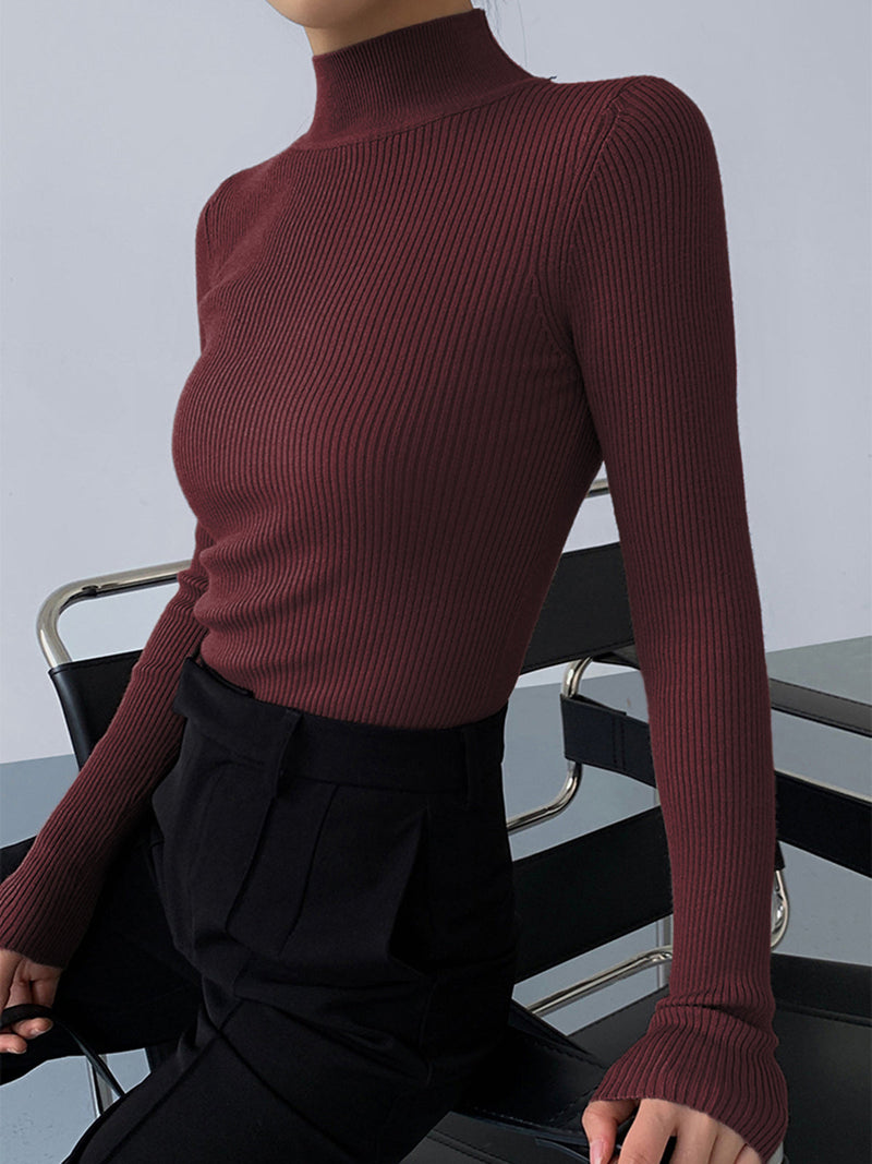 Well Tailored Sweater with a Graceful Silhouette