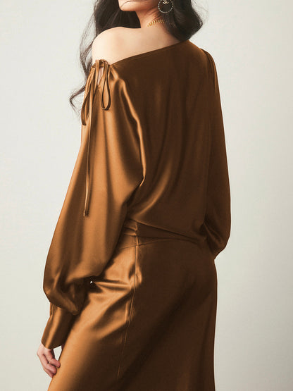 Gracefully Styled Blouse for Any Occasion