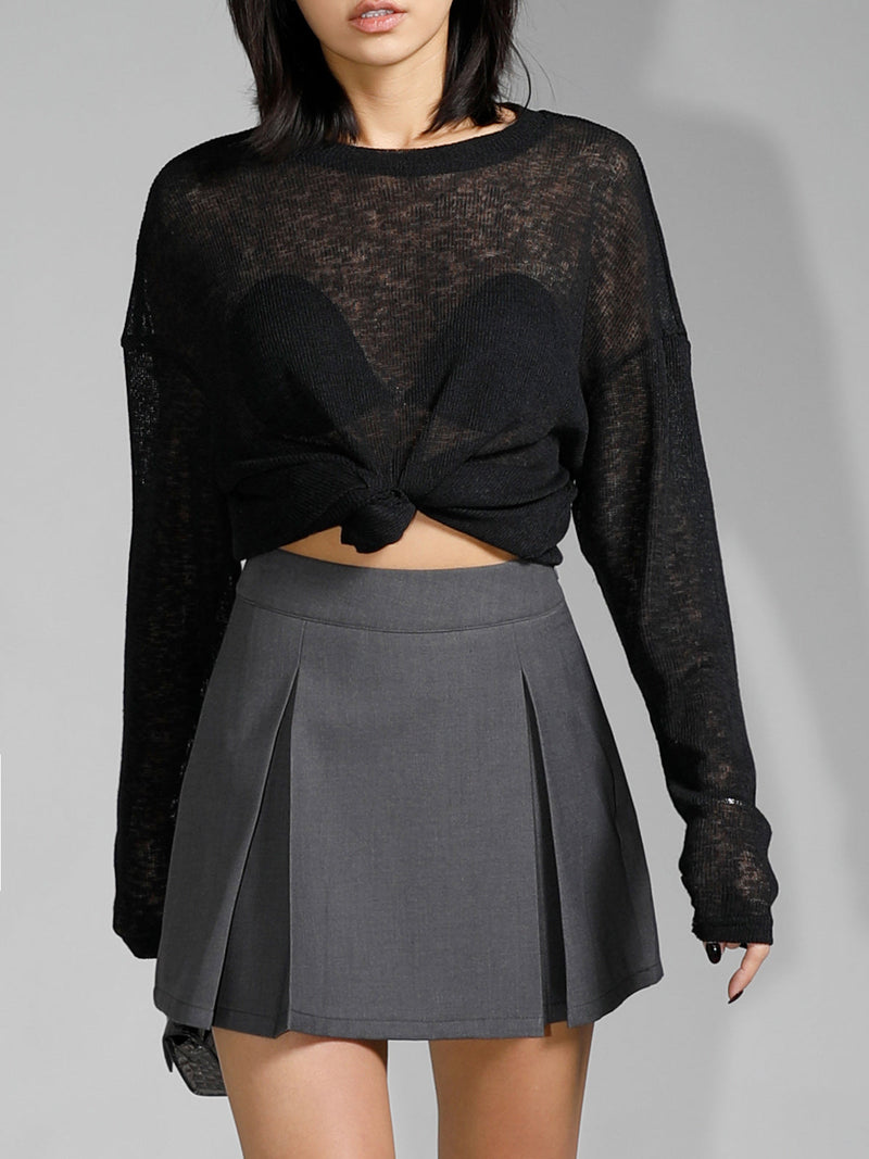 Effortlessly Elegant Top with a Timeless Design