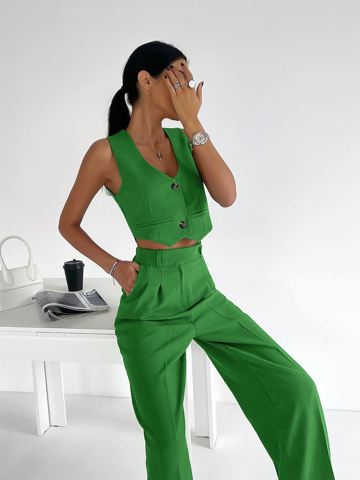 Beautifully Crafted Trousers in a Classic Style