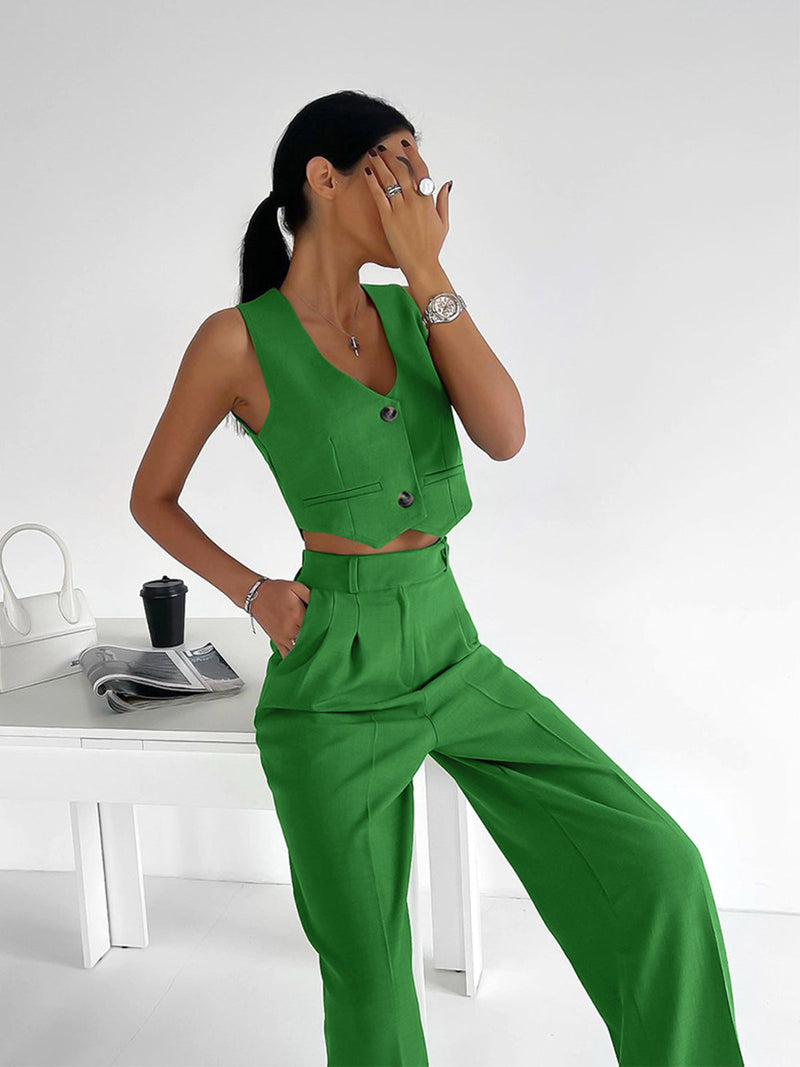 Beautifully Crafted Trousers in a Classic Style