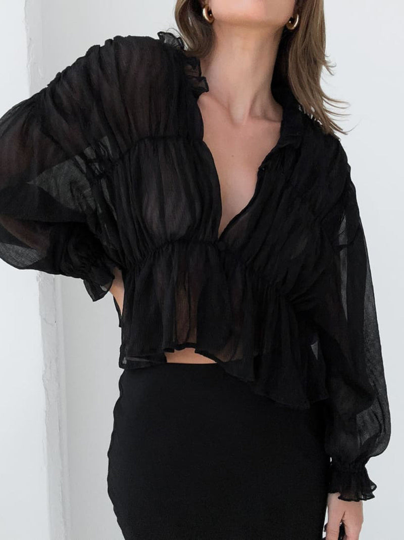 Elegantly Styled Blouse for Everyday Wear