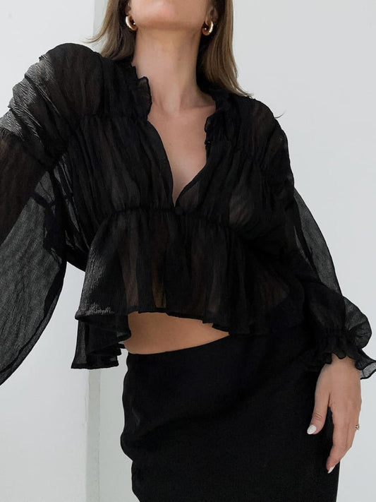Elegantly Styled Blouse for Everyday Wear