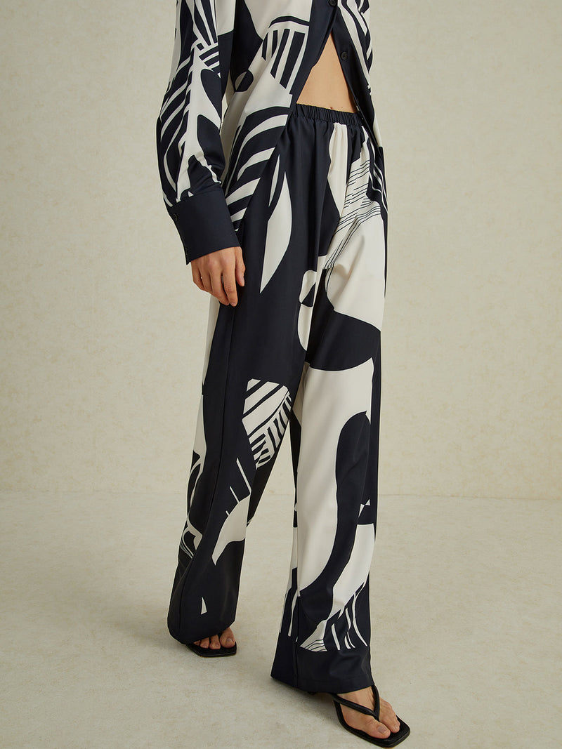 Beautifully Crafted Garment in a Classic Style