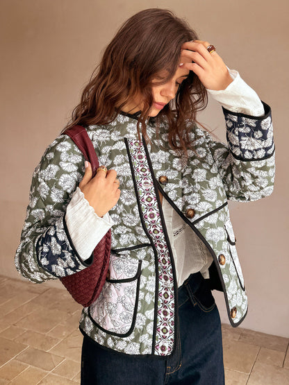 Gracefully Styled Jacket for Any Occasion