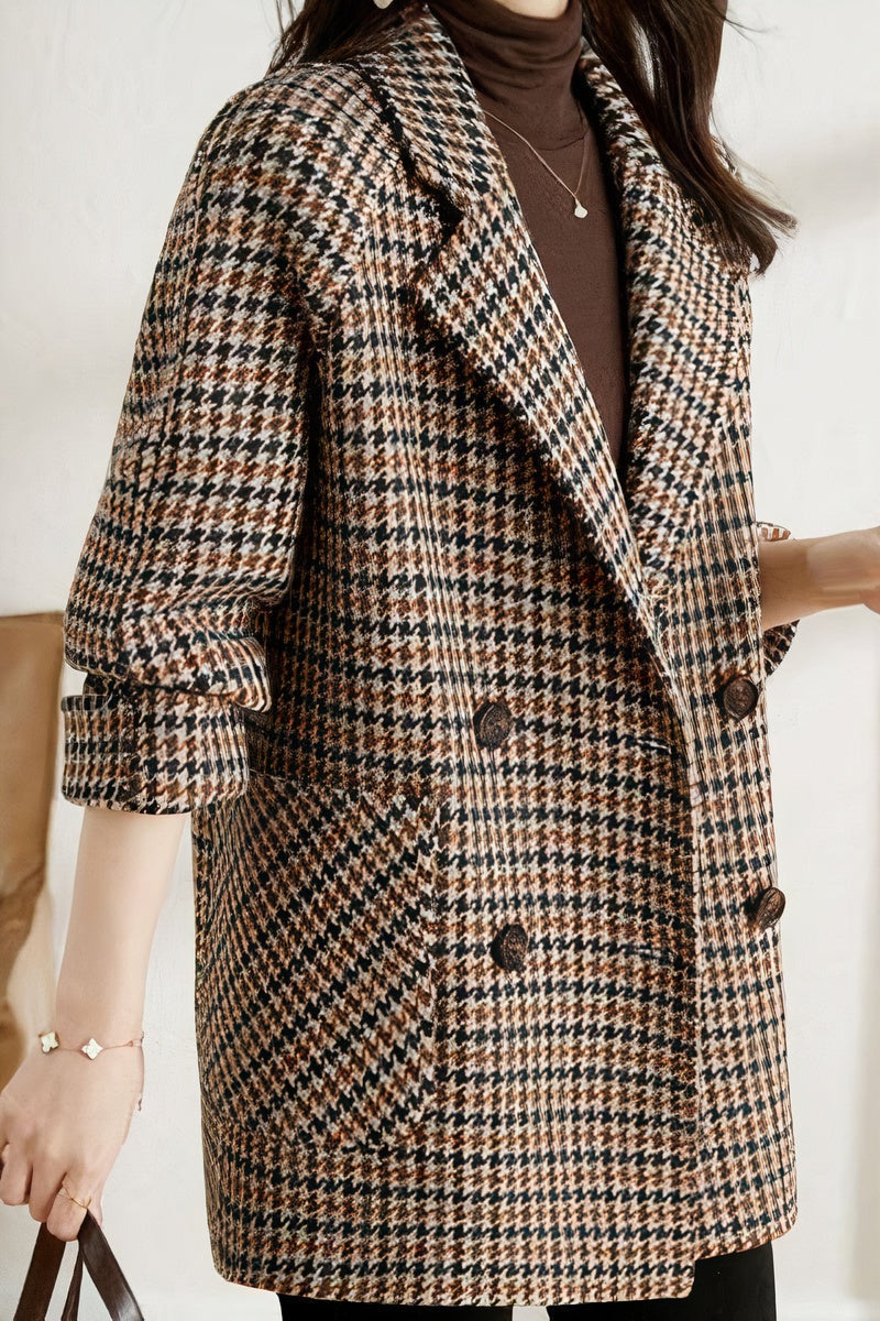 Elegantly Styled Jacket for Everyday Wear