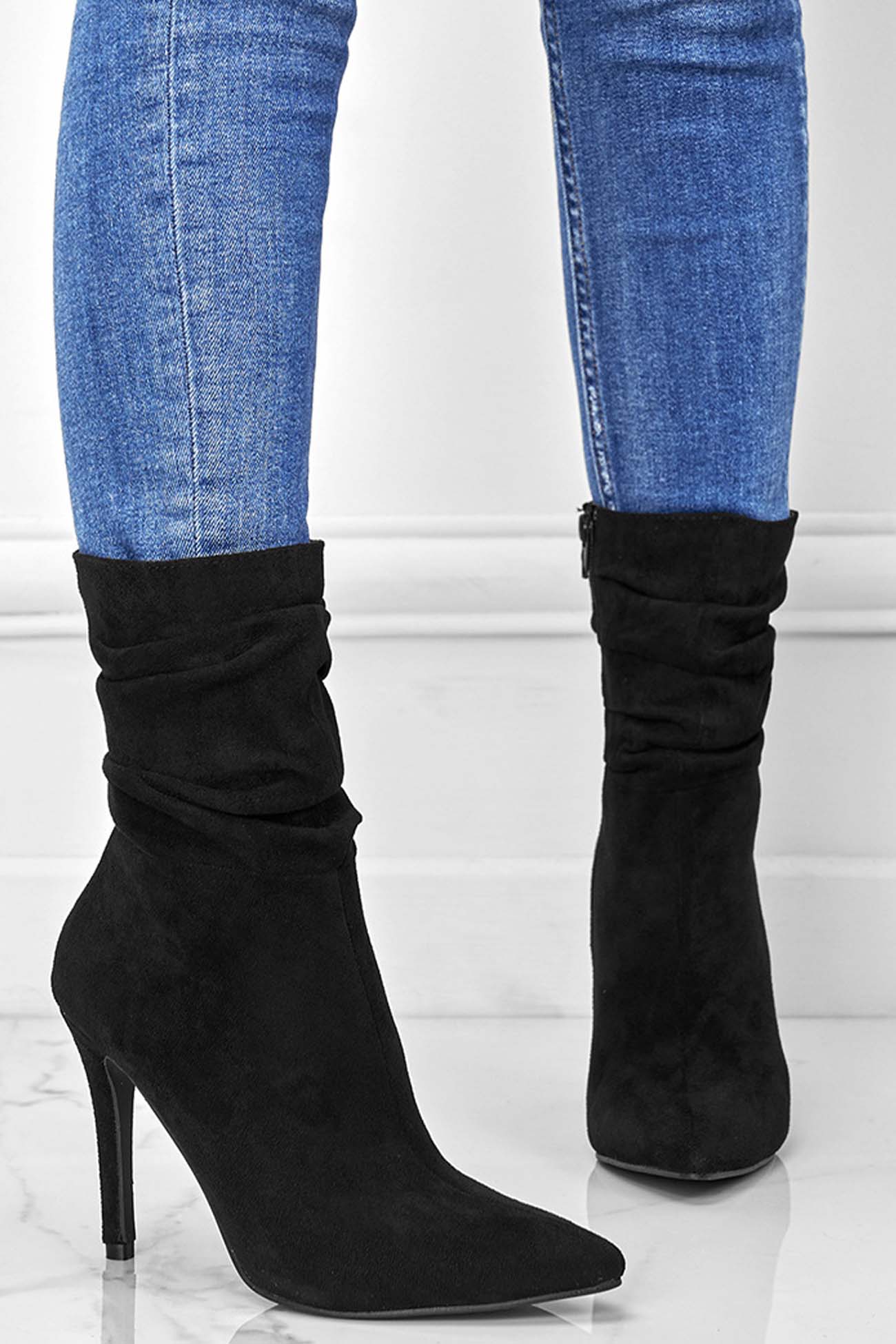 Graceful Orthopedic Boots for Modern Look