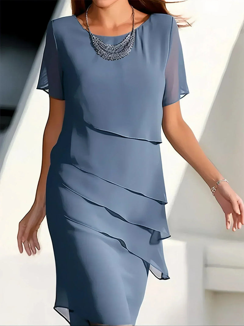 Gracefully Styled Dress for Any Occasion