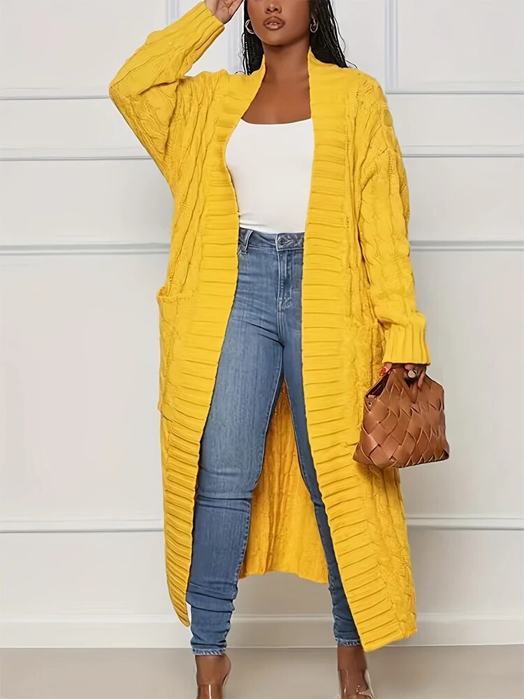 Well Tailored Jacket with a Graceful Silhouette