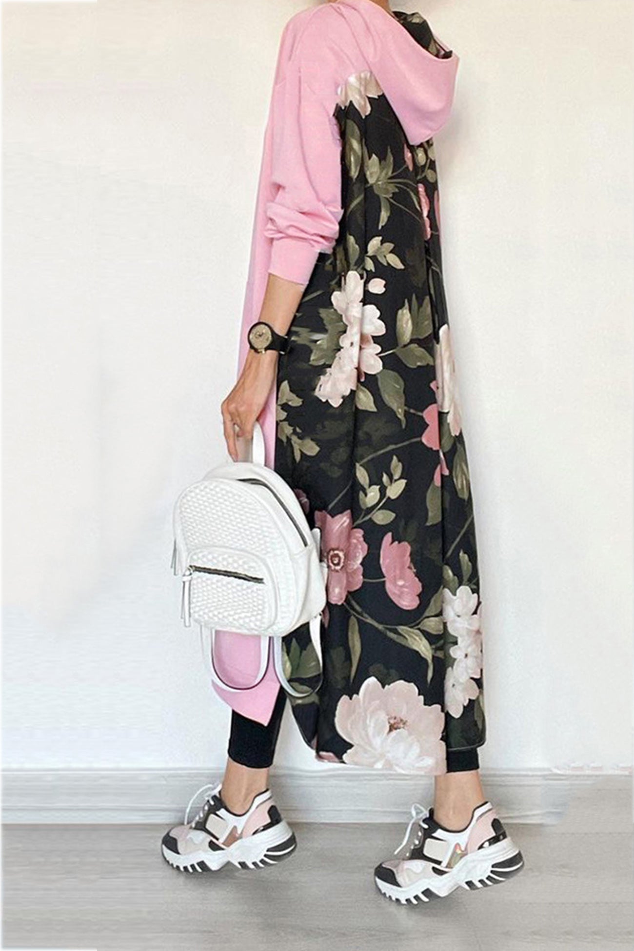 Sophisticated Garment with a Clean Classic Look