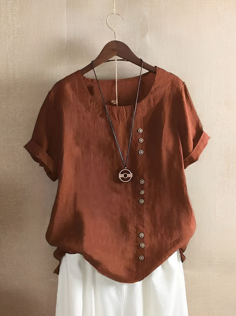 Sophisticated Shirt with a Clean Classic Look