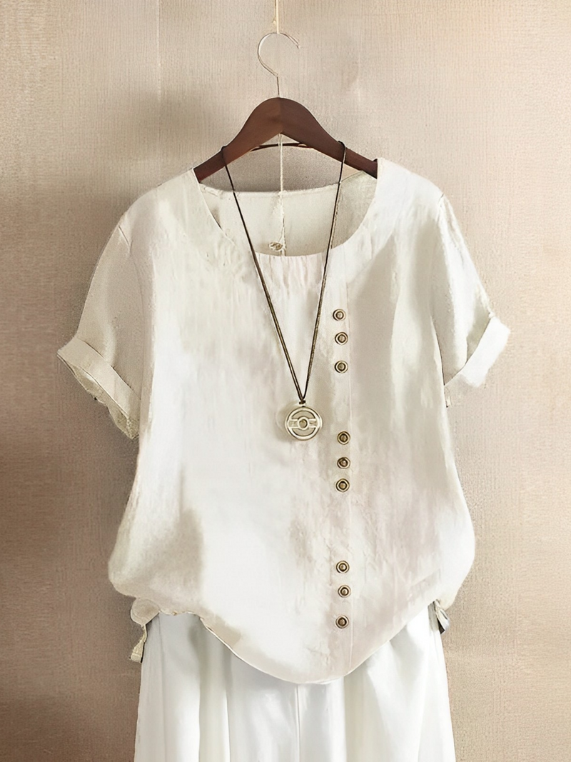 Sophisticated Shirt with a Clean Classic Look