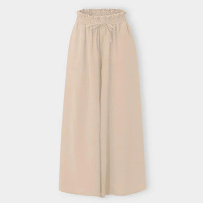 Gracefully Styled Trousers for Any Occasion