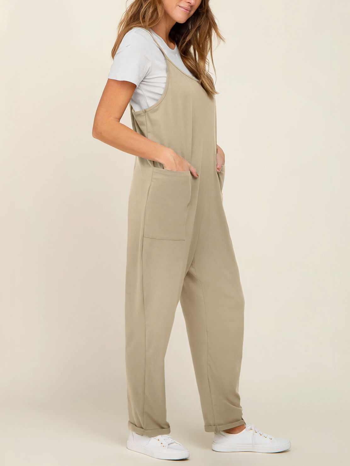 Sophisticated Garment with a Clean Classic Look