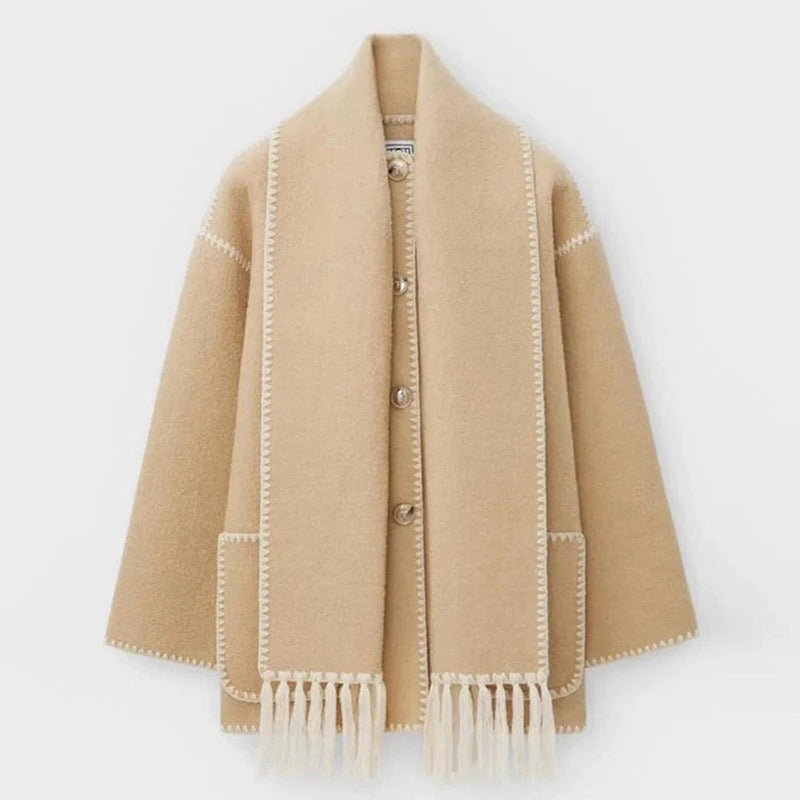 Well Tailored Jacket with a Graceful Silhouette