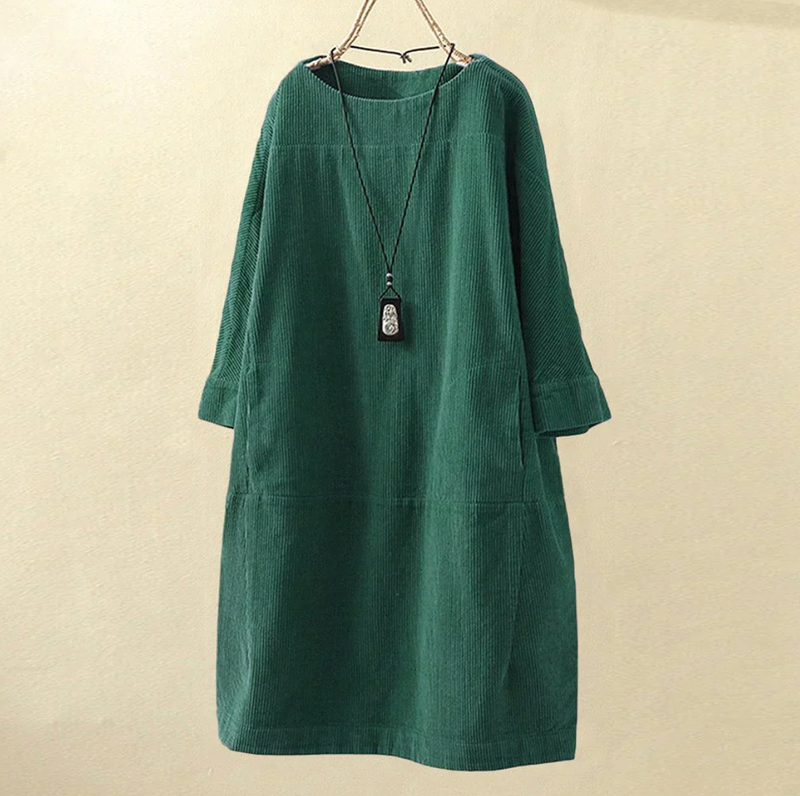 Classic Vintage & Enduringly Stylish Dress