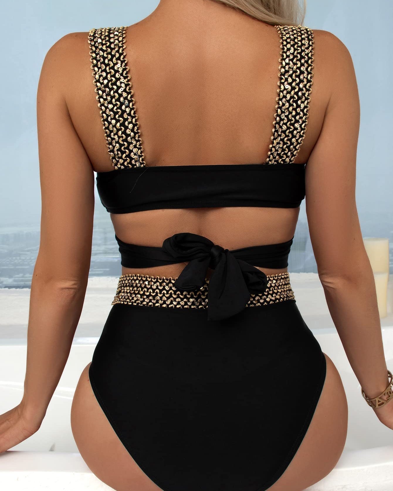 Beautifully Finished Garment in a Timeless Design