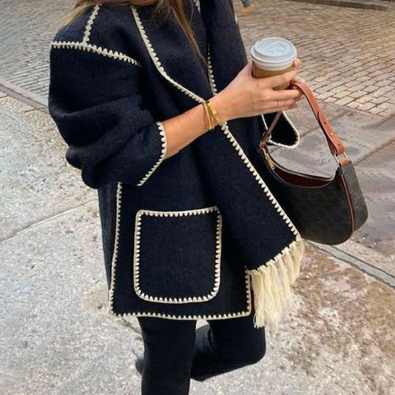 Well Tailored Jacket with a Graceful Silhouette