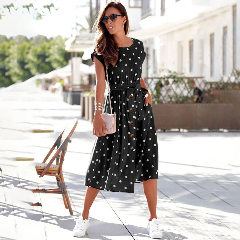 Sophisticated Dress with a Clean Classic Look