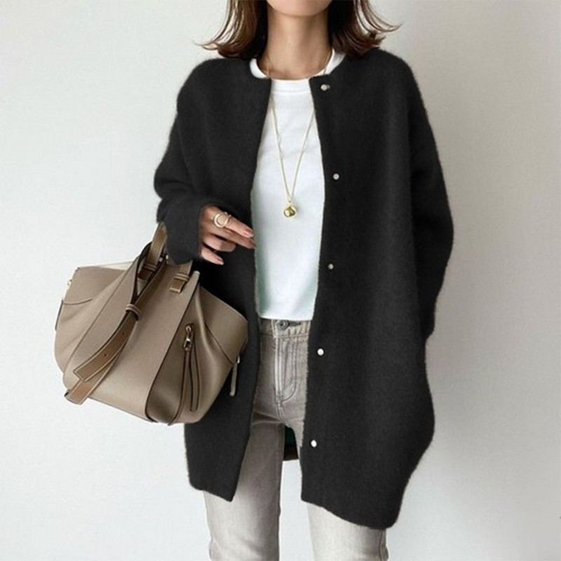 Beautifully Crafted Cardigan in a Classic Style
