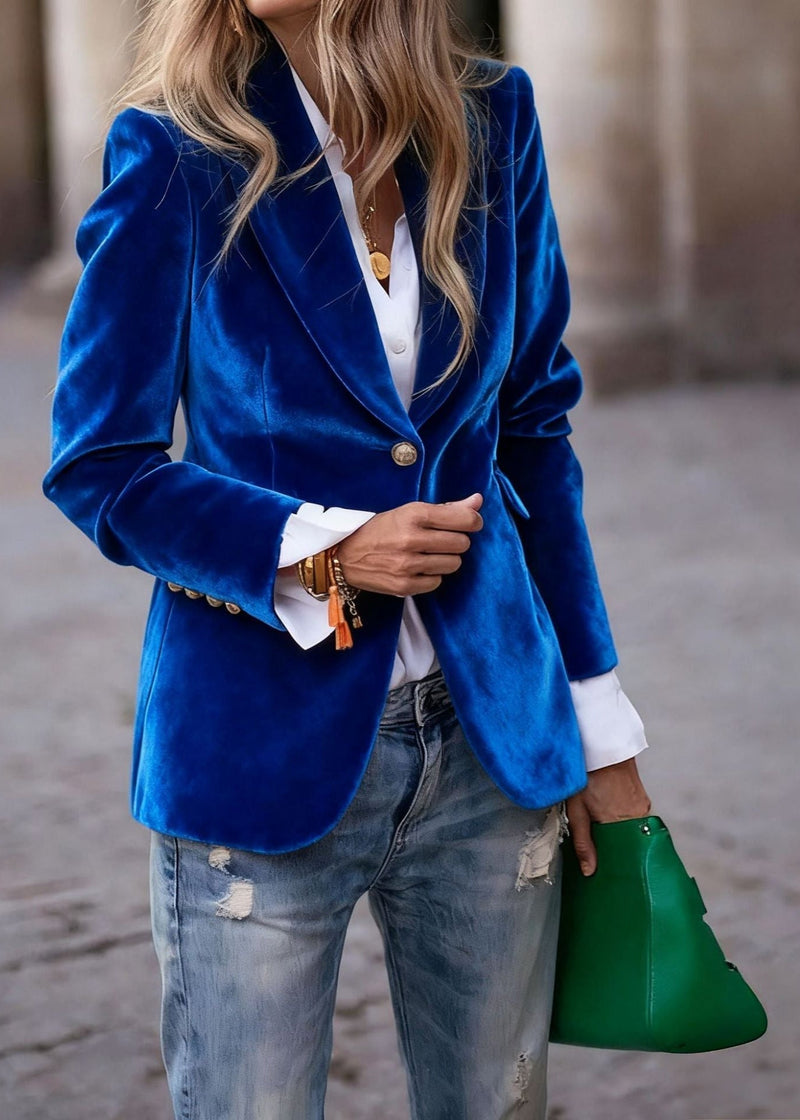 Polished Garment with an Effortless Classic Look