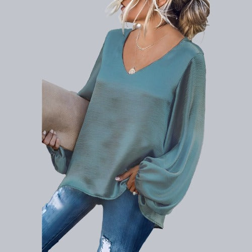 Elegantly Styled Blouse for Everyday Wear