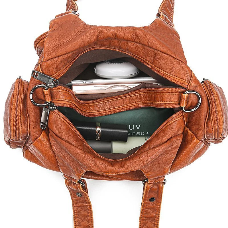 Polished Bag with an Effortless Classic Look