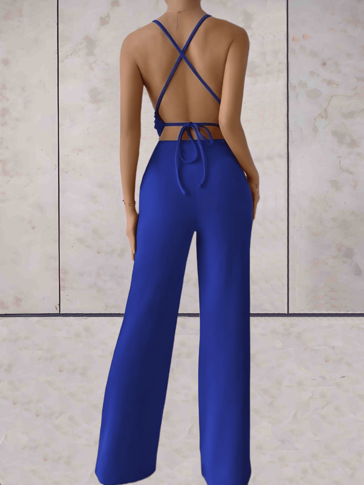 Beautifully Finished Garment in a Timeless Design