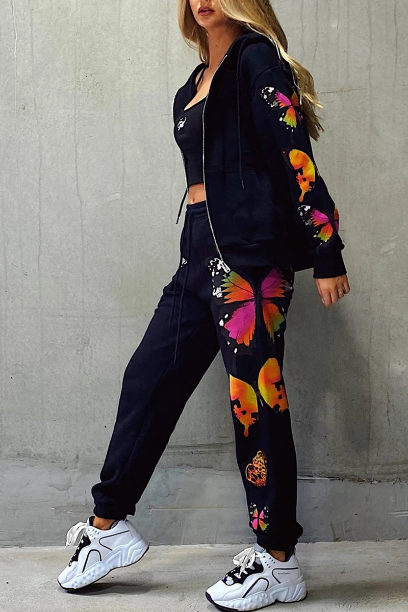 Gracefully Styled Garment for Any Occasion