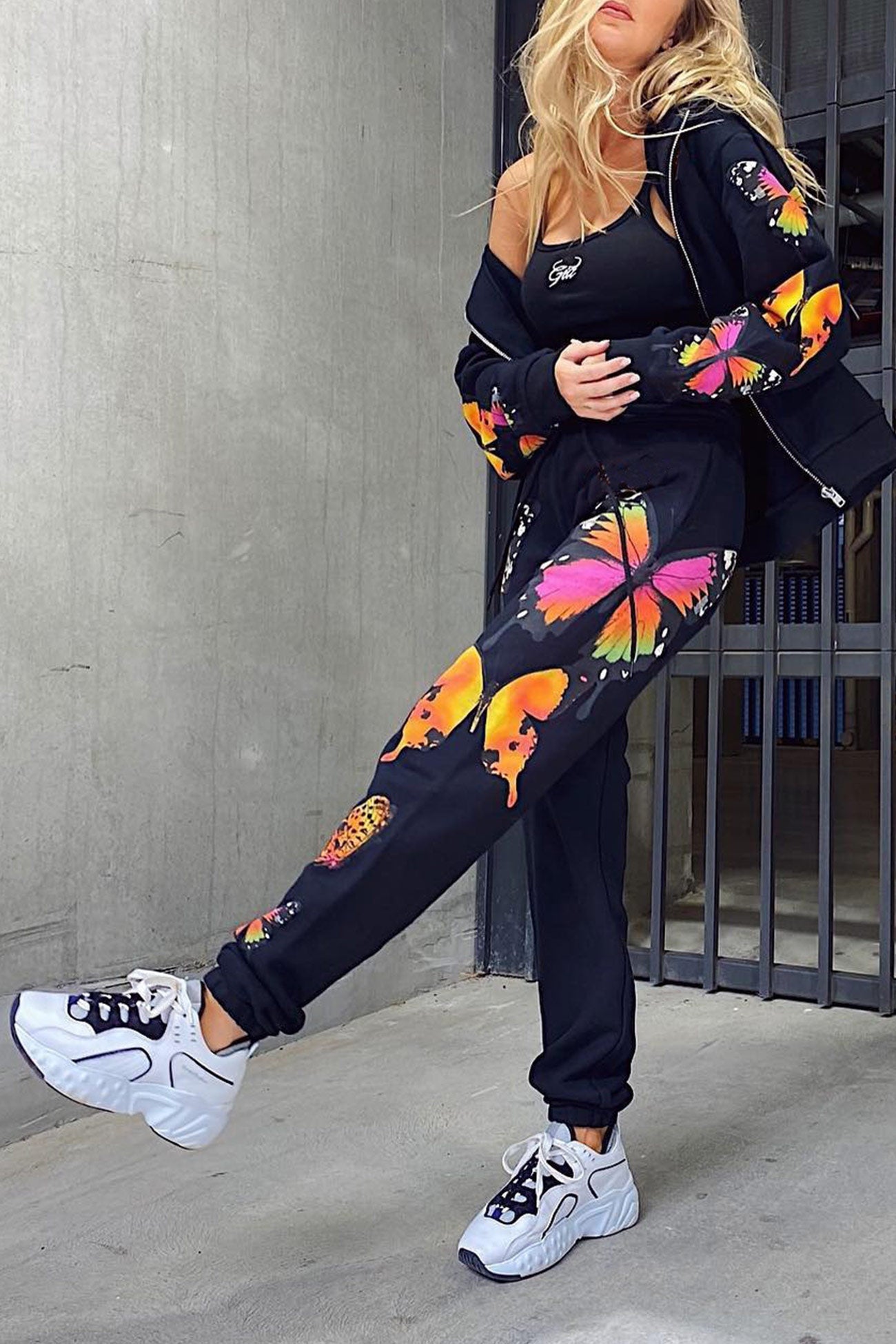Gracefully Styled Garment for Any Occasion