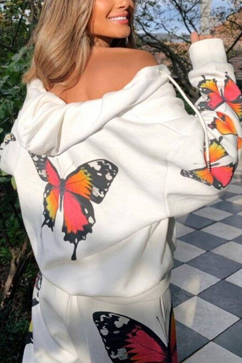 Gracefully Styled Garment for Any Occasion