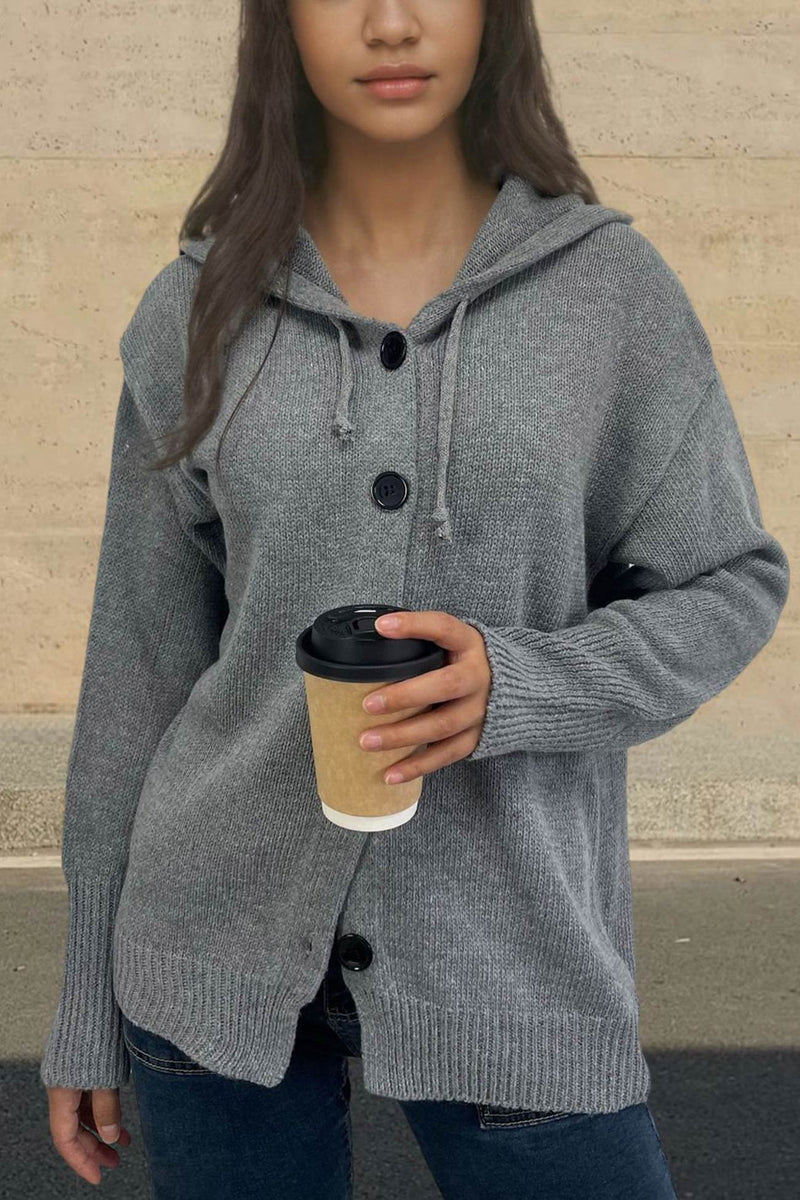 Gracefully Styled Cardigan for Any Occasion
