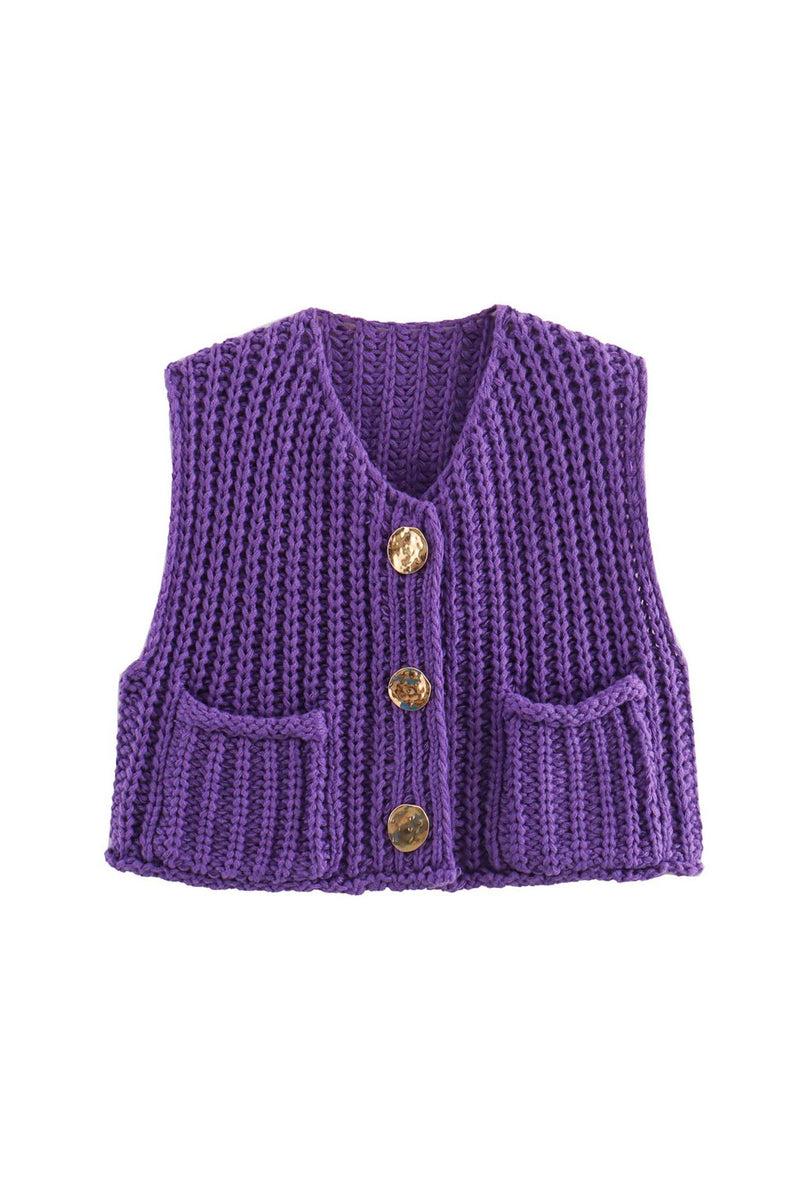 Well Tailored Cardigan with a Graceful Silhouette