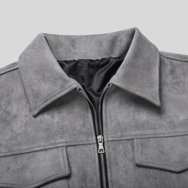 Well Tailored Jacket with a Graceful Silhouette