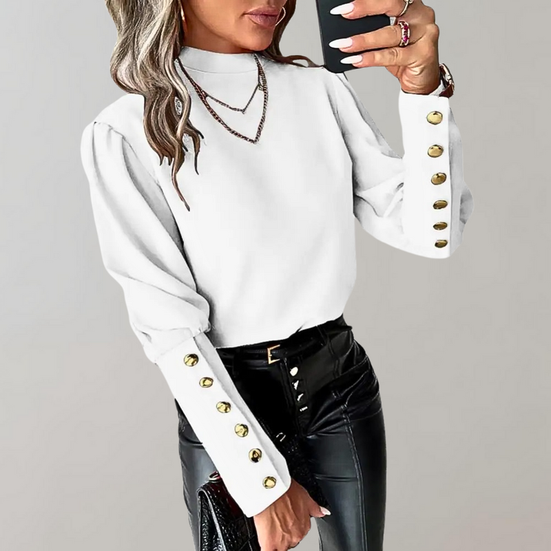 Effortlessly Elegant Blouse with a Timeless Design
