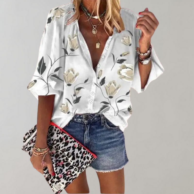 Beautifully Crafted Blouse in a Classic Style