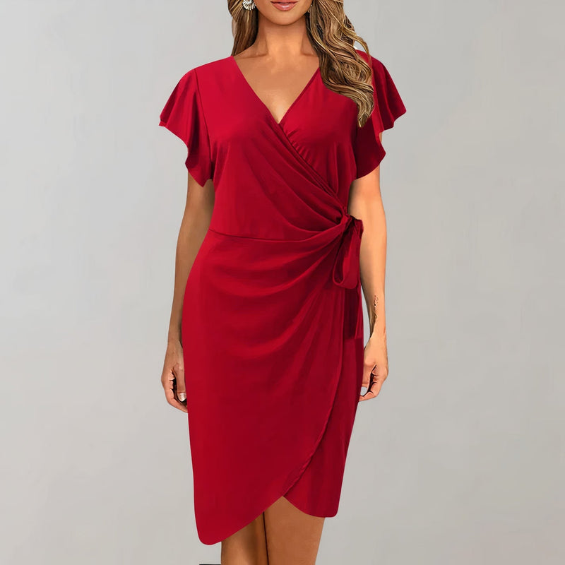 Effortlessly Elegant Dress with a Timeless Design