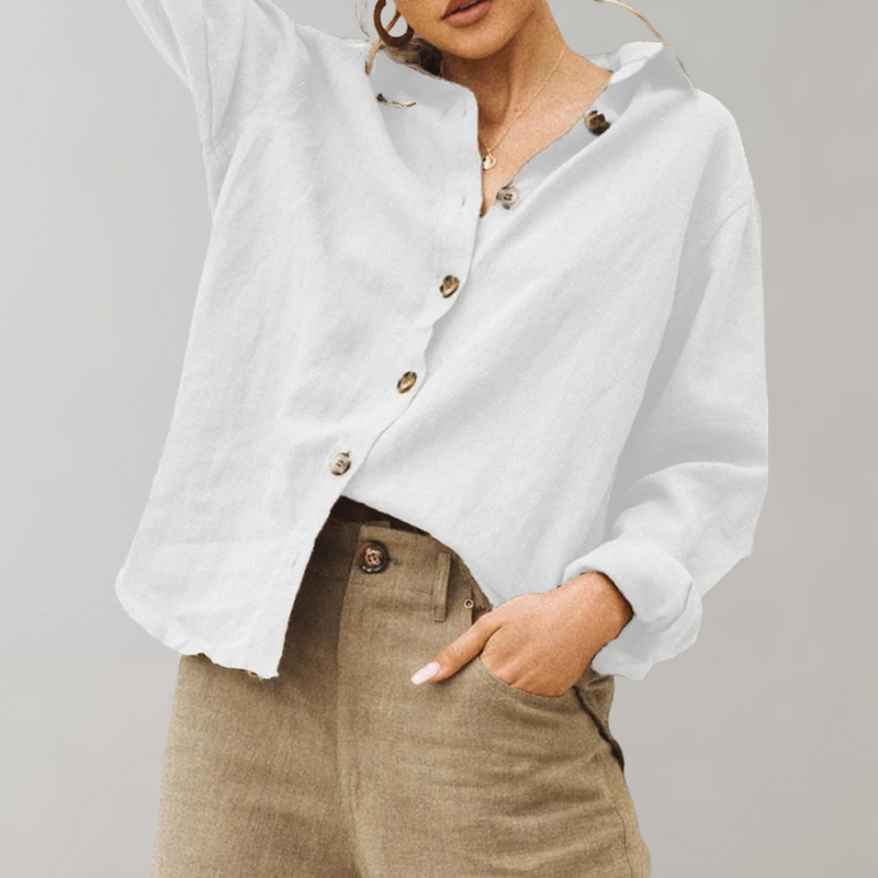 Classic Vintage Blouse with a Flattering Fit